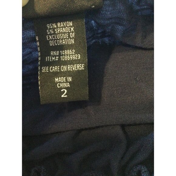 Torrid Womens Sleeveless Boho Top Size 2 2X Navy Blue Embroidered - Picture 5 of 8